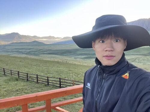 Profile picture for Jingyuan Zheng